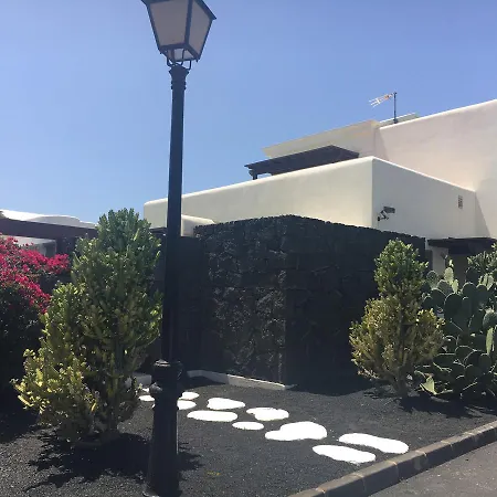 Large Luxury Lanzarote Willa
